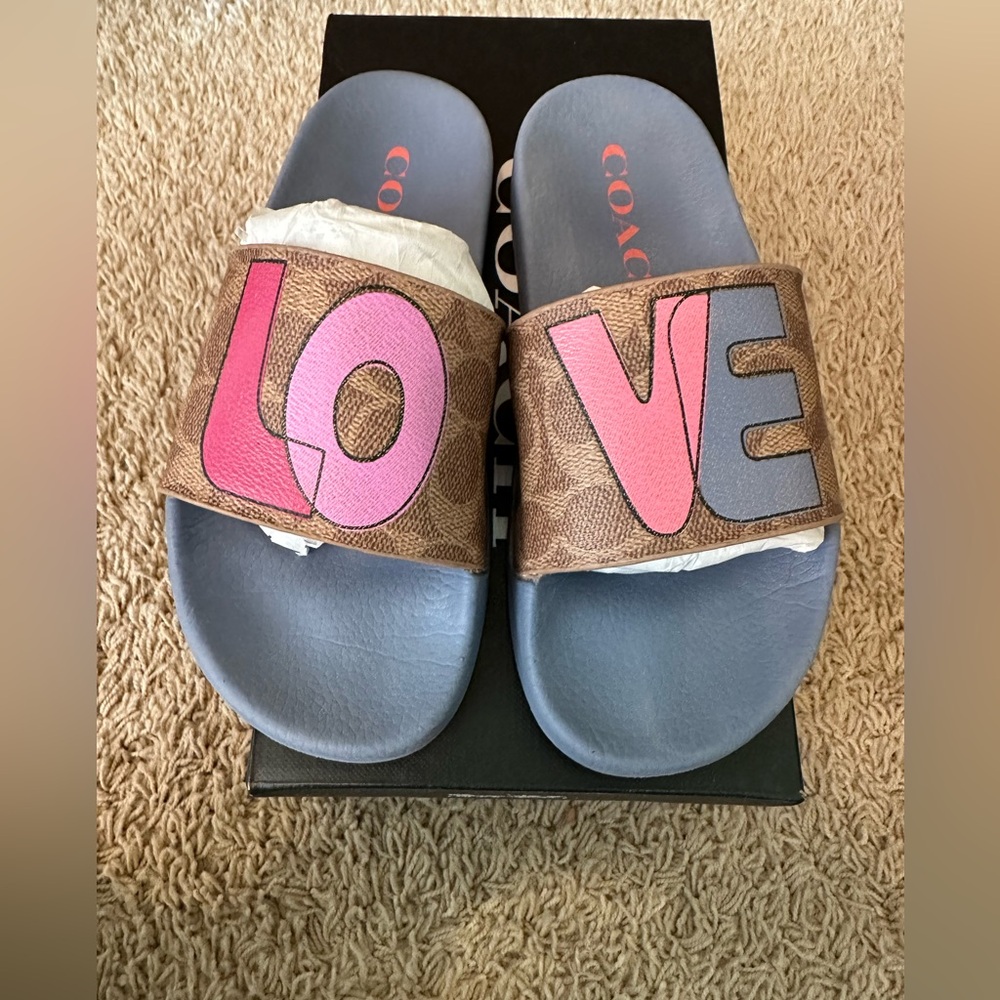 COACH LOVE SLIDES